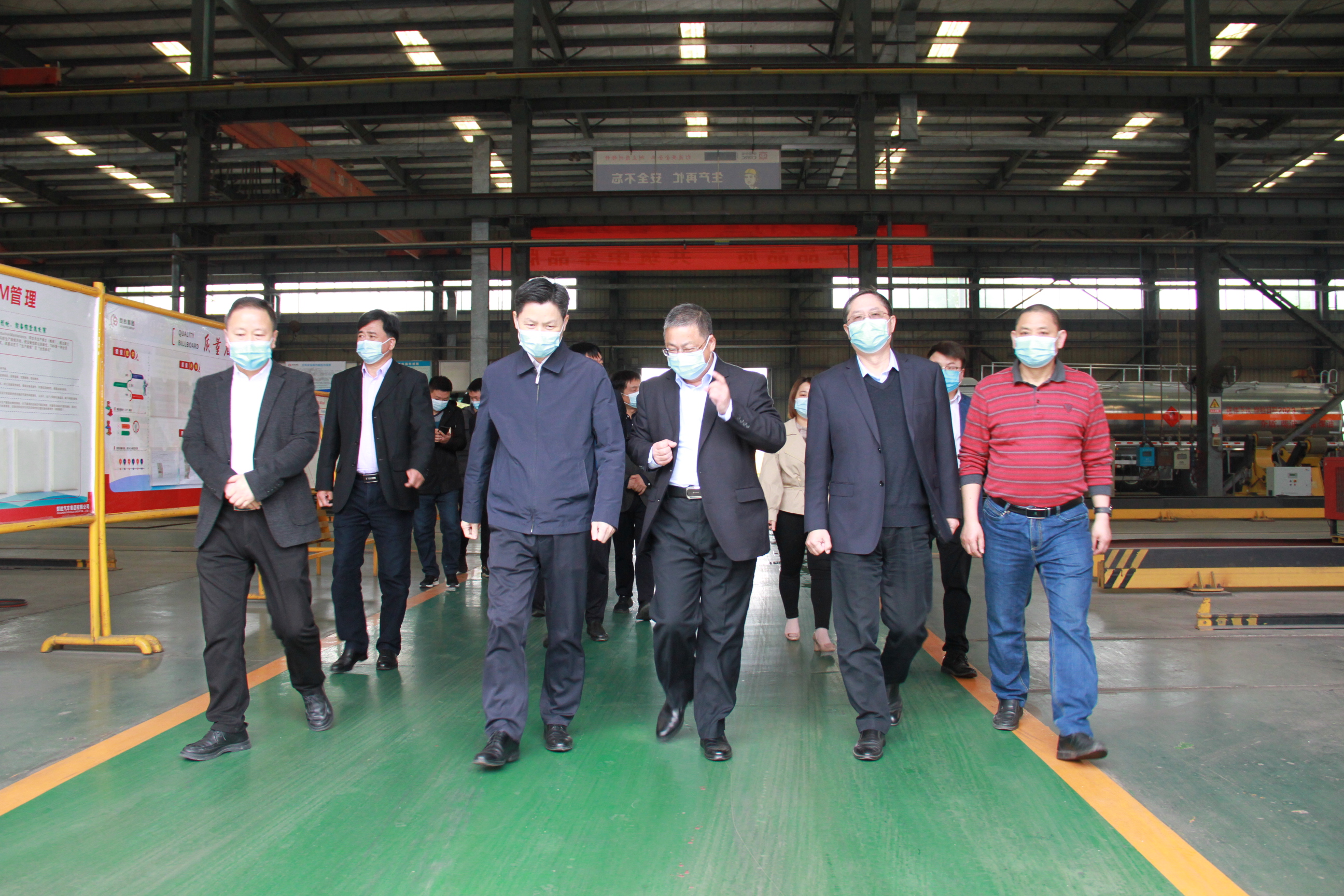 防疫情，促生產(chǎn)，市委常委副市長甘國棟一行蒞臨楚勝調(diào)研